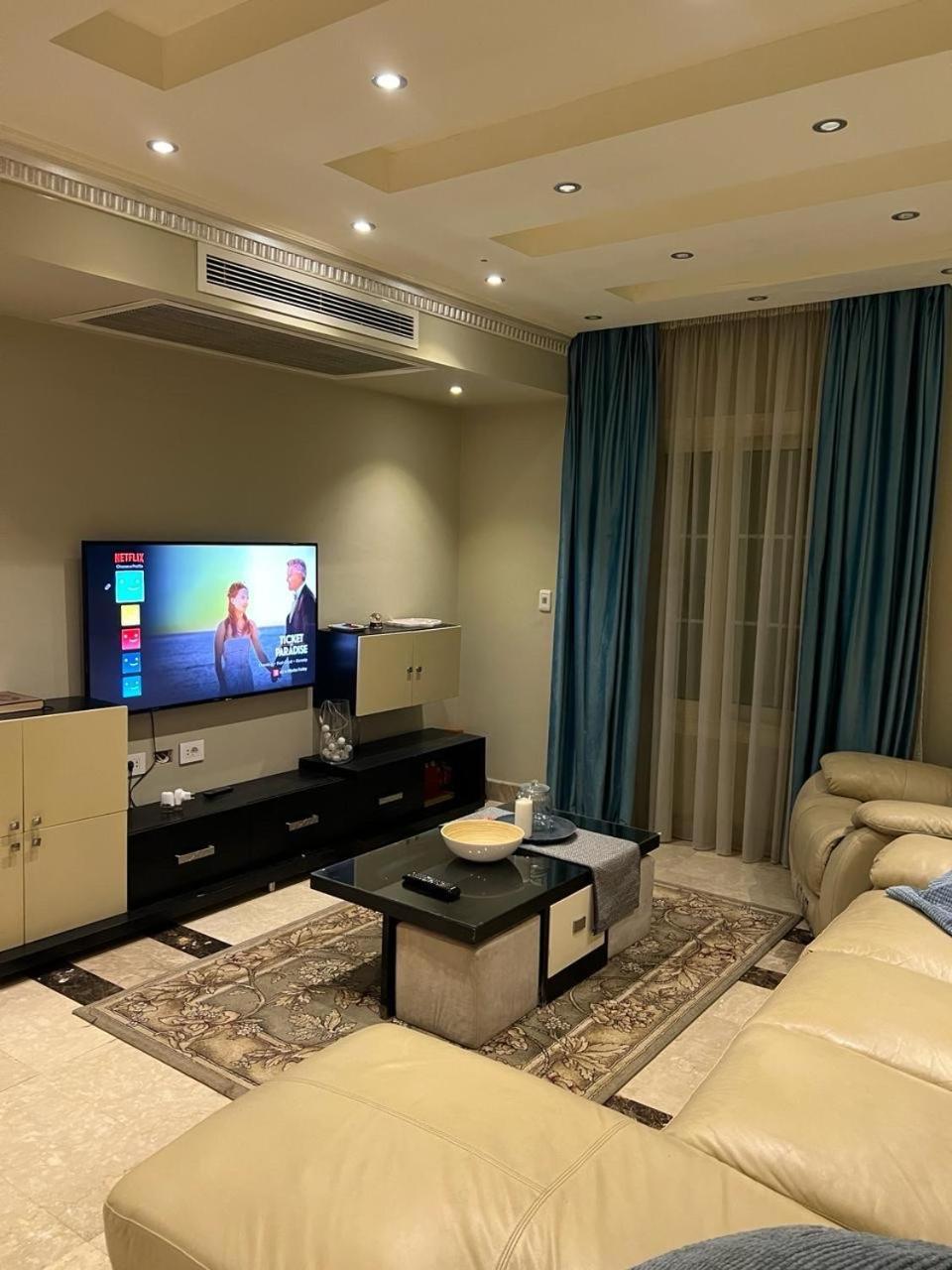 Heart Of Sheikh Zayed Apartment Sheikh Zayed City Bagian luar foto